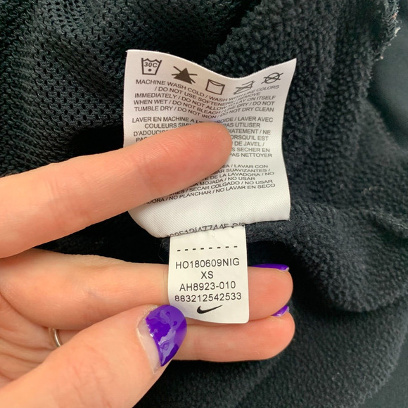 Nike Sweatshirt Women XS Extra Small Black Therma Fleece Training Crew Neck Logo - Picture 12 of 15